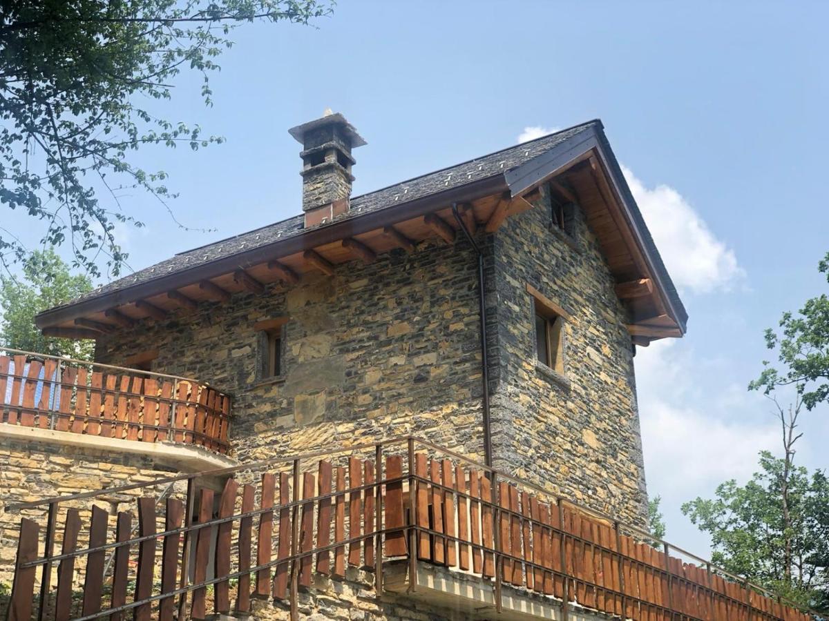 LA TORRE DEL MANGHEN: Agri-alloggio indipendente Rota d'Imagna Esterno foto